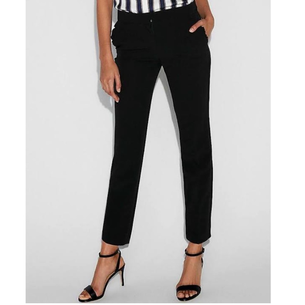 Express Black Mid Rise Ruffle Pocket Ankle Pant